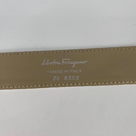 Salvatore Ferragamo White Italian Leather Silver Buckle Waist Belt